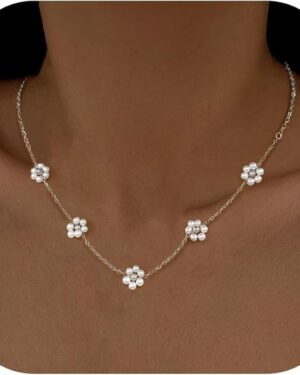 Daisy Pearl Necklace 18K Stainless Steel Gold Pearl Flower Necklace for Women Dainty Elegant Gift for Her Best Wishes