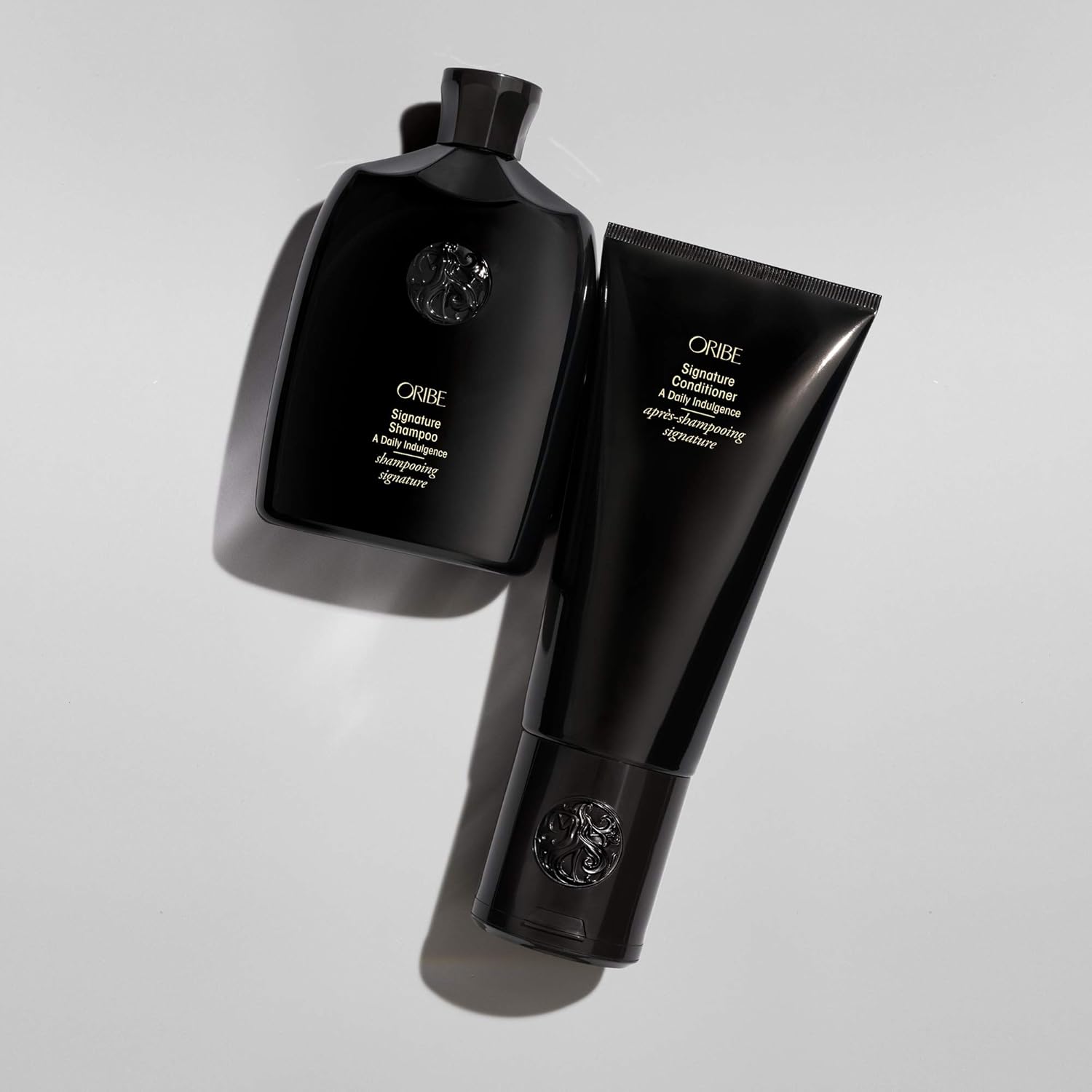Oribe Signature Shampoo and Conditioner Bundle - Image 6